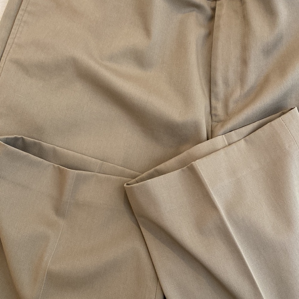 Eddie Bauer Men’s Pants - Picture 5 of 5